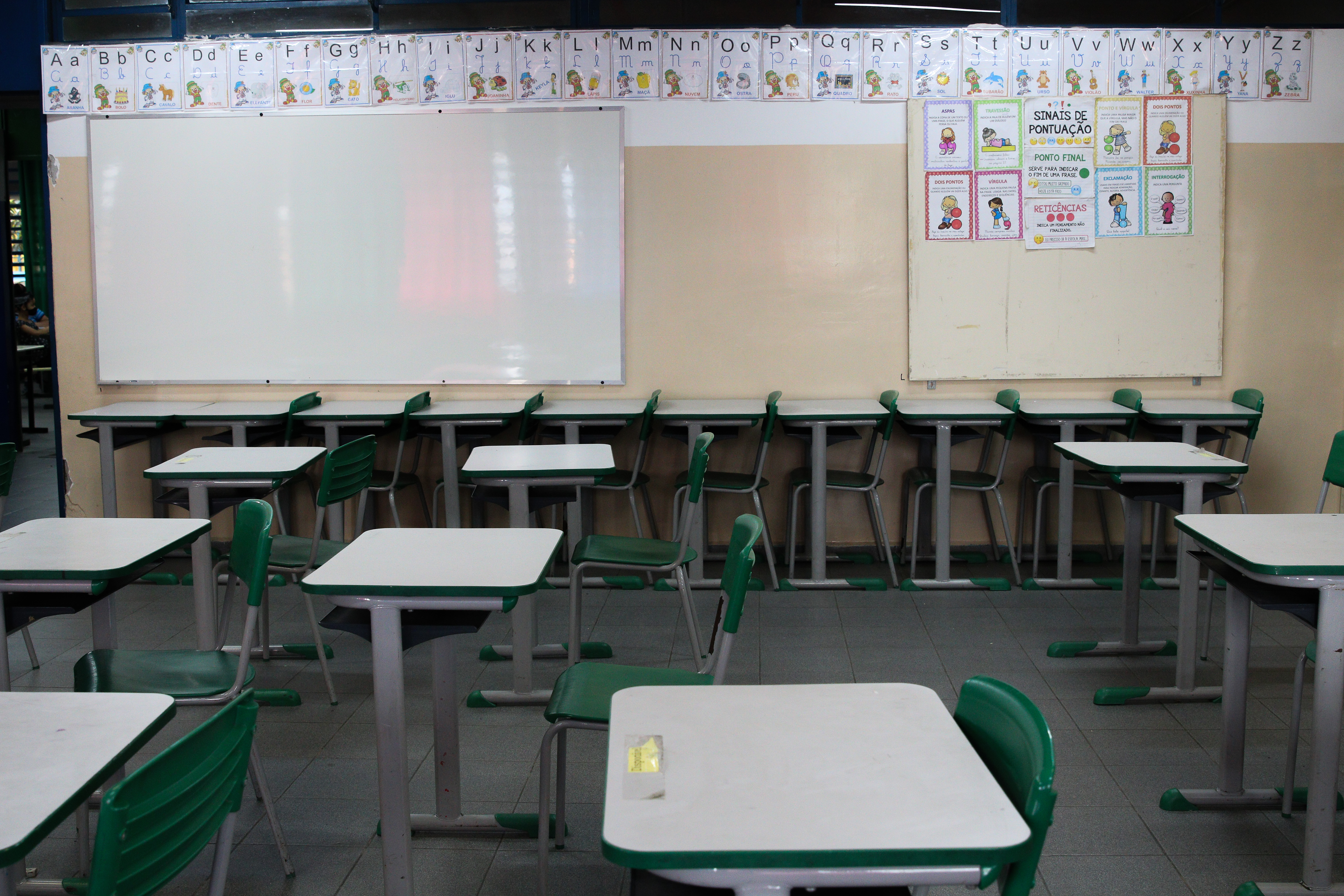 Especialistas debatem violência nas escolas em evento aberto ao público
