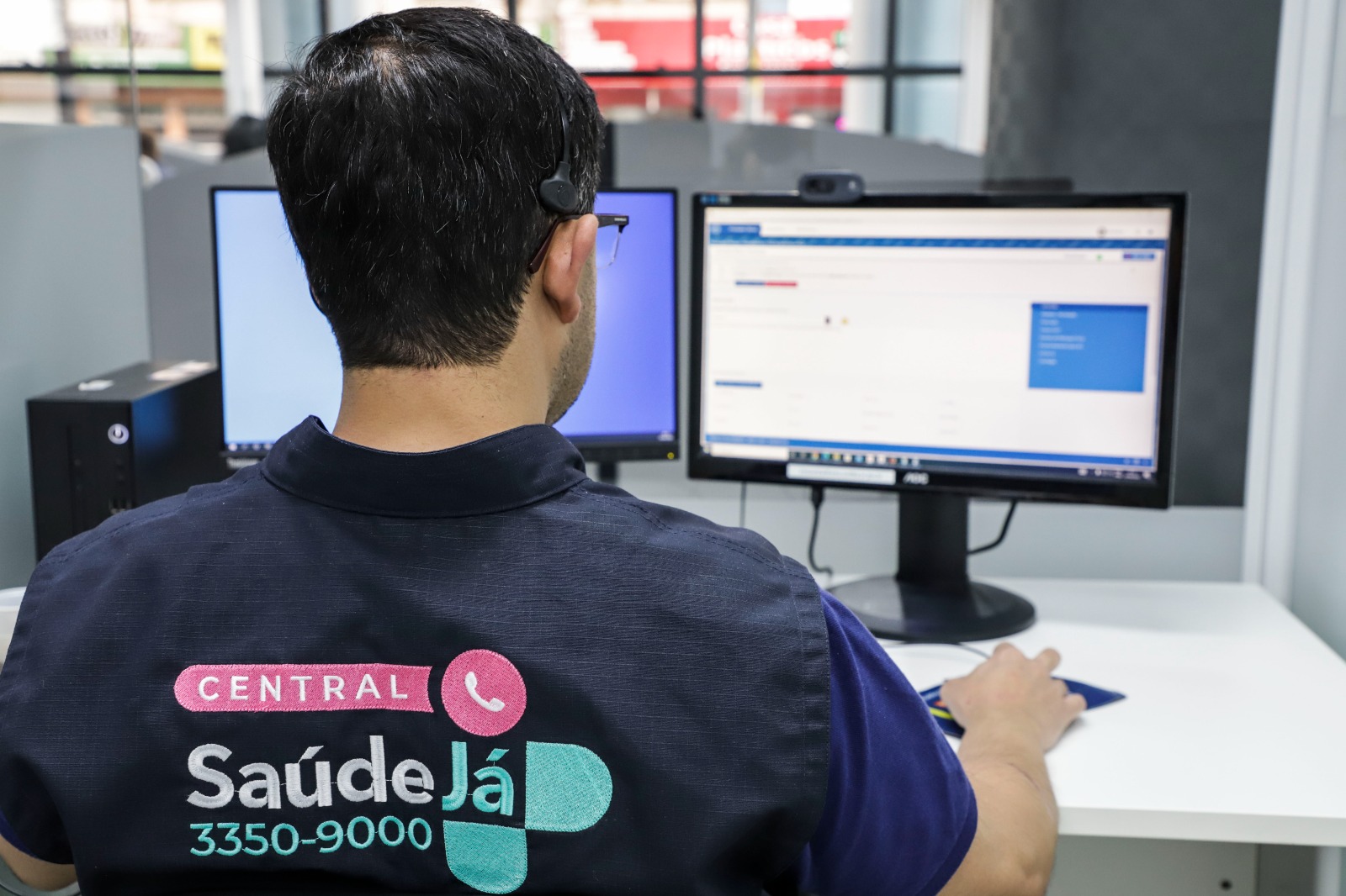 Usuários reclamam de problemas no aplicativo Saúde Já Curitiba
