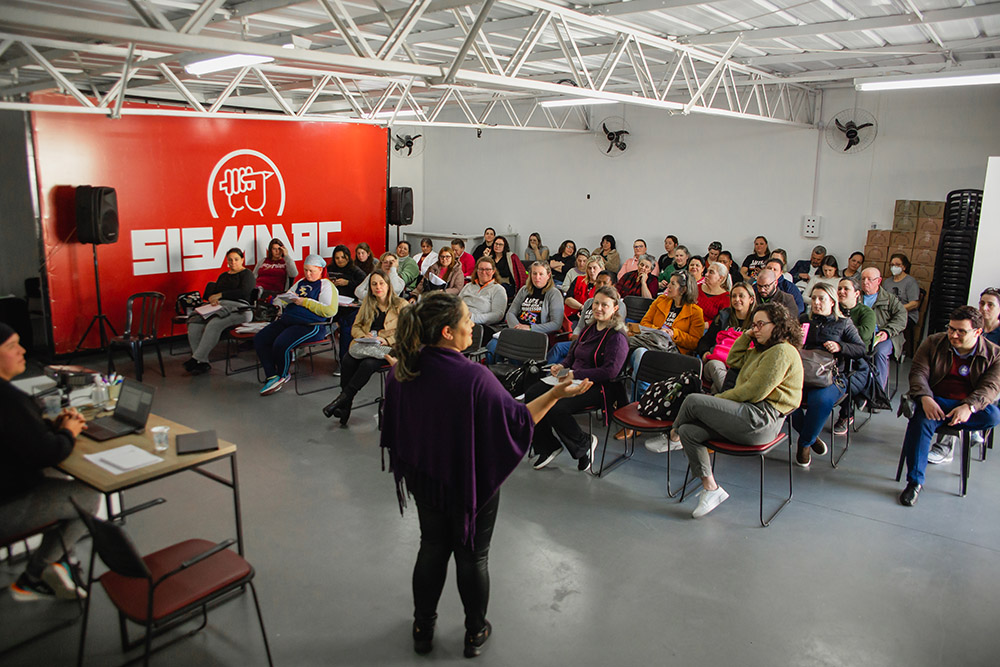 48 emendas querem alterar plano de carreira dos servidores municipais