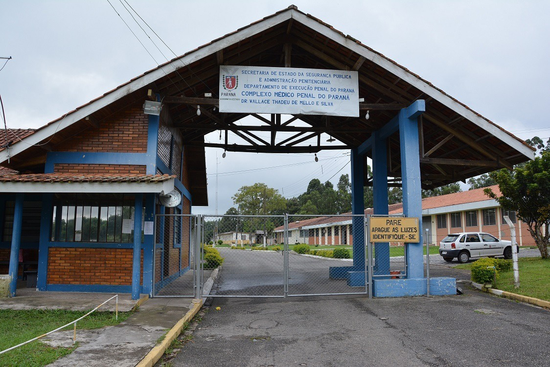 Delegado que matou mulher e enteada acessou sistema da polícia na cadeia, conclui MP